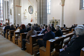 Feier der 1. Heiligen Kommunion in Sankt Crescentius (Foto: Karl-Franz Thiede)